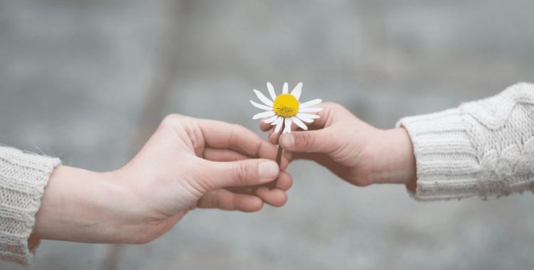 Responsabilidade Afetiva Responsabilidade Afetiva: Pilar de Relações Saudáveis. Praticar esse conceito não significa atender a todas as expectativas alheias...